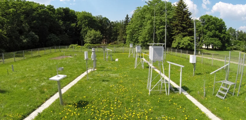 Meteorološke postaje